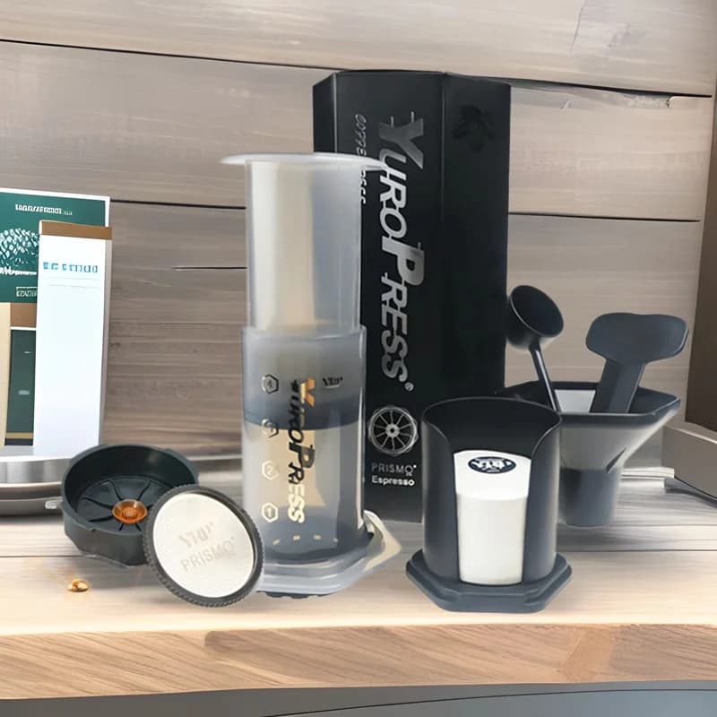 Cafetière à piston portable